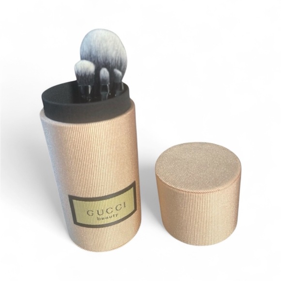 Gucci Beauty Beige Cylinder Holder - Picture 2 of 5
